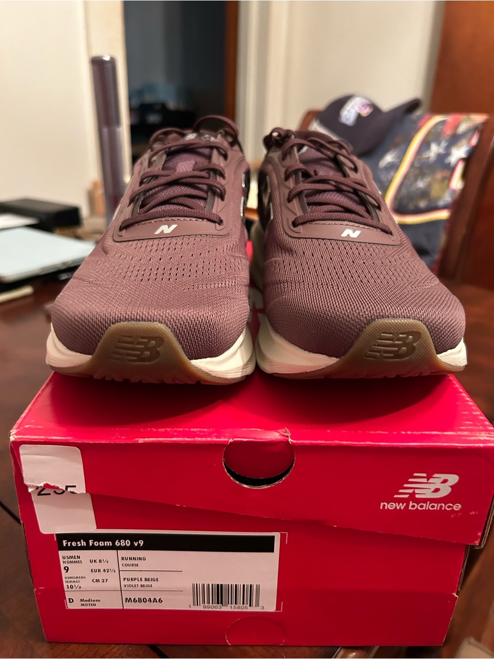 New Balance Men’s Fresh Foam 680 V9 Shoes - Burgundy